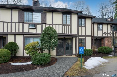 11 Eden Court Brookfield CT 06804