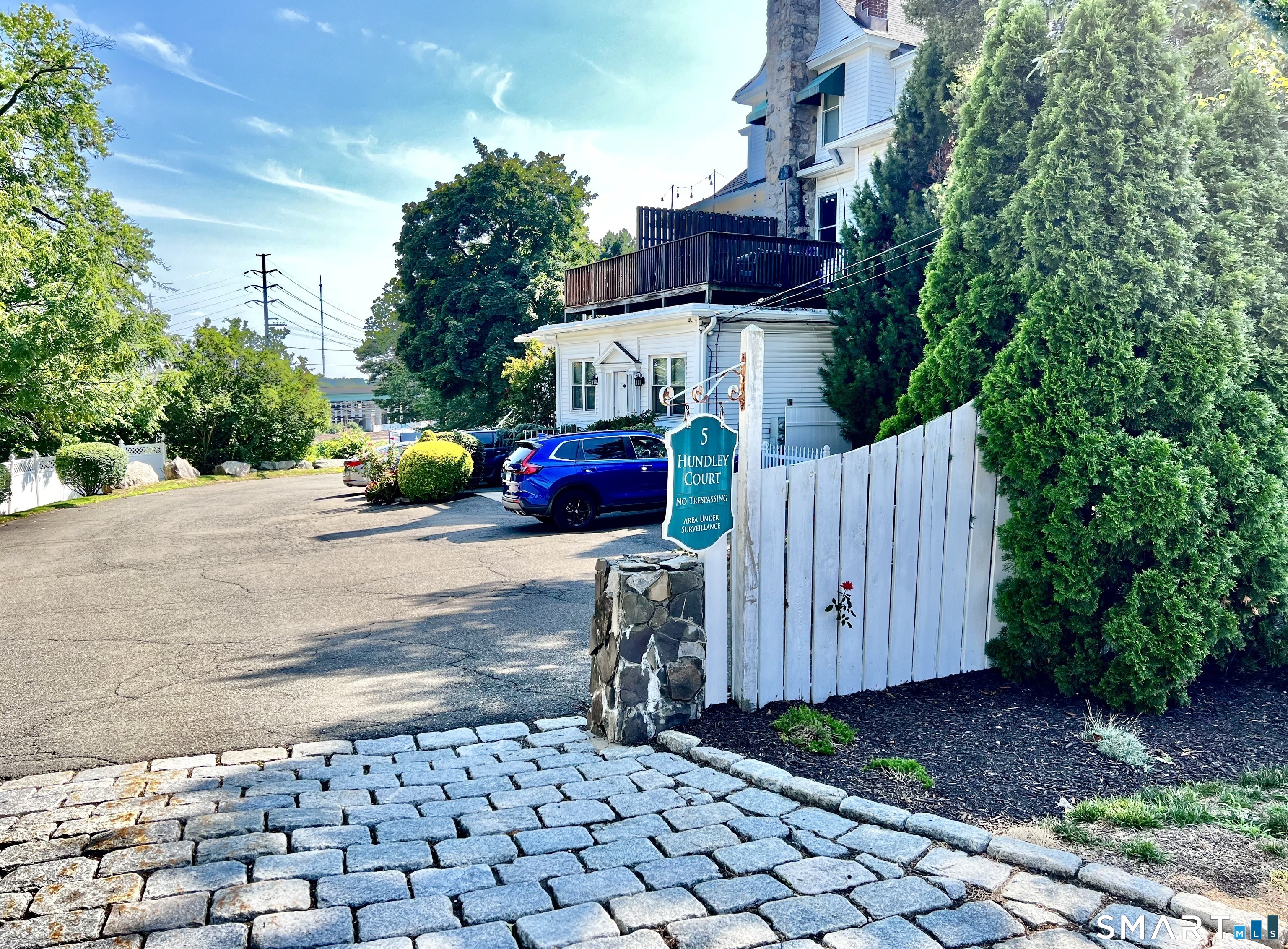 5 Hundley Court Stamford CT 06902
