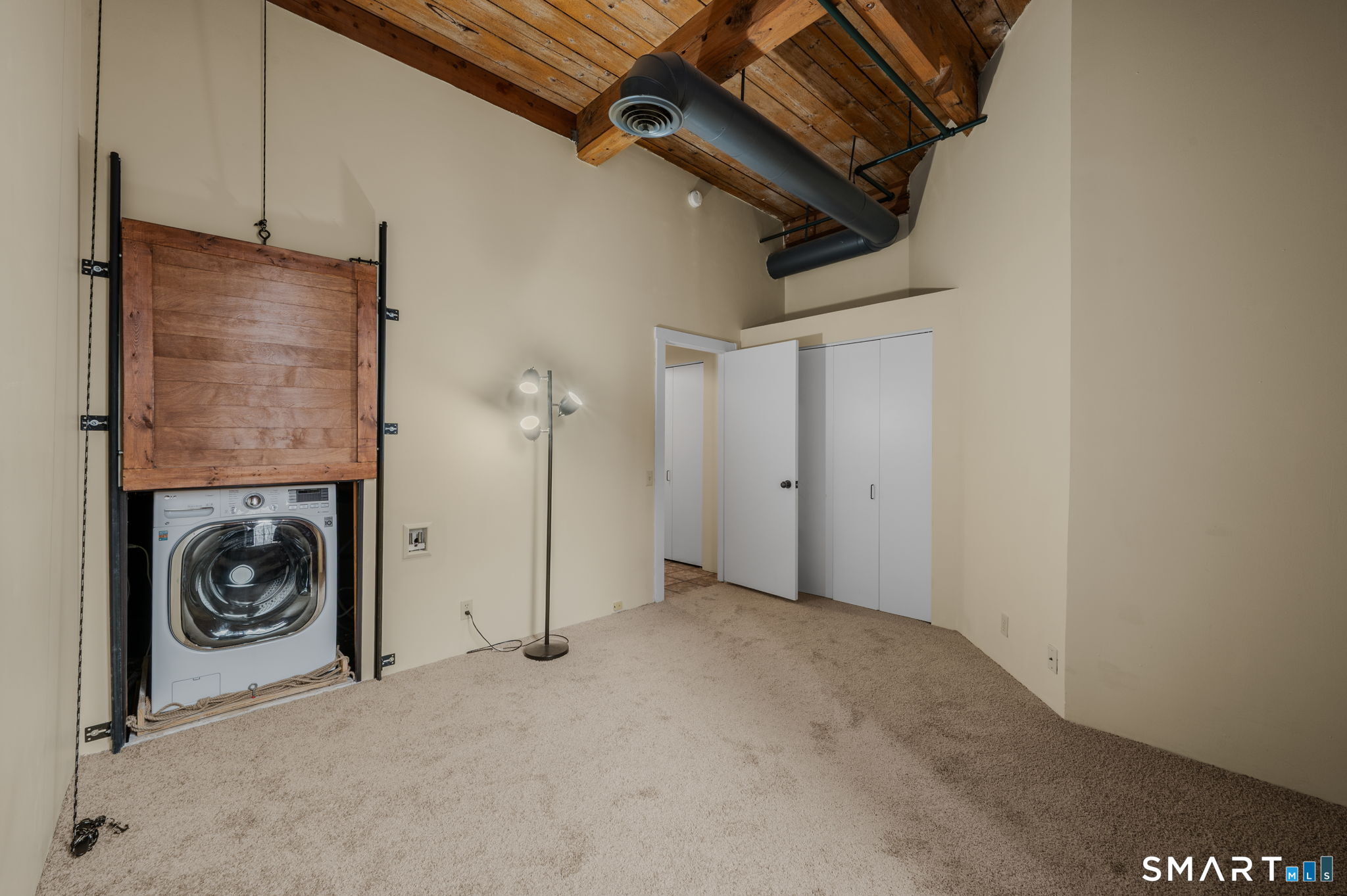 92 Main Street Deep River CT 06417