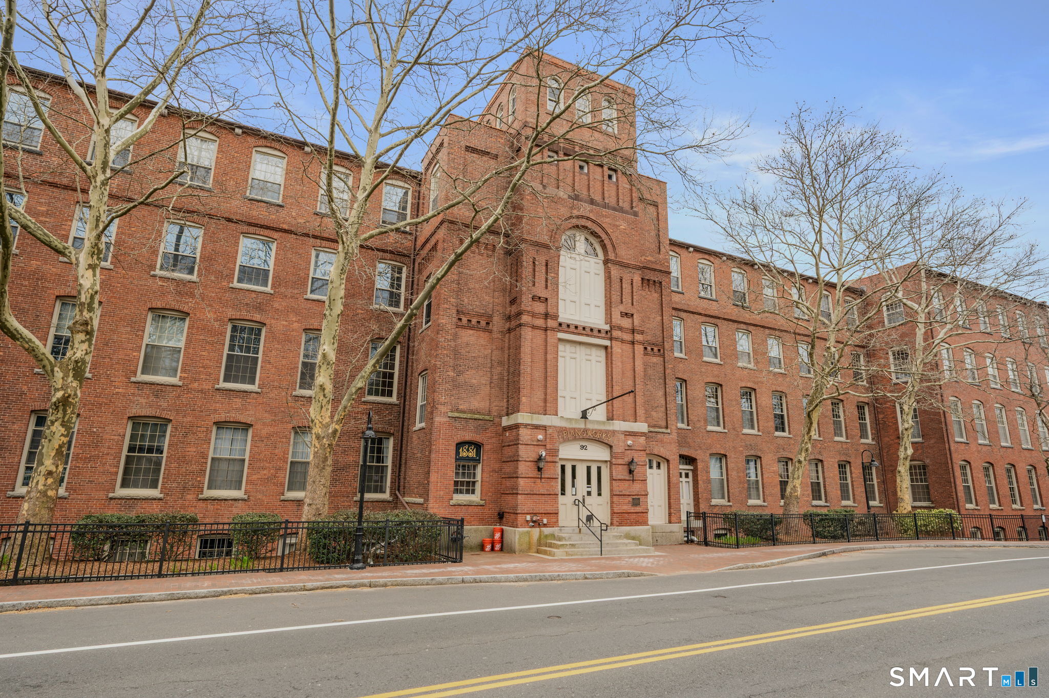 92 Main Street Deep River CT 06417