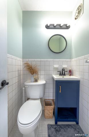 120 Wooster Street New Haven CT 06511