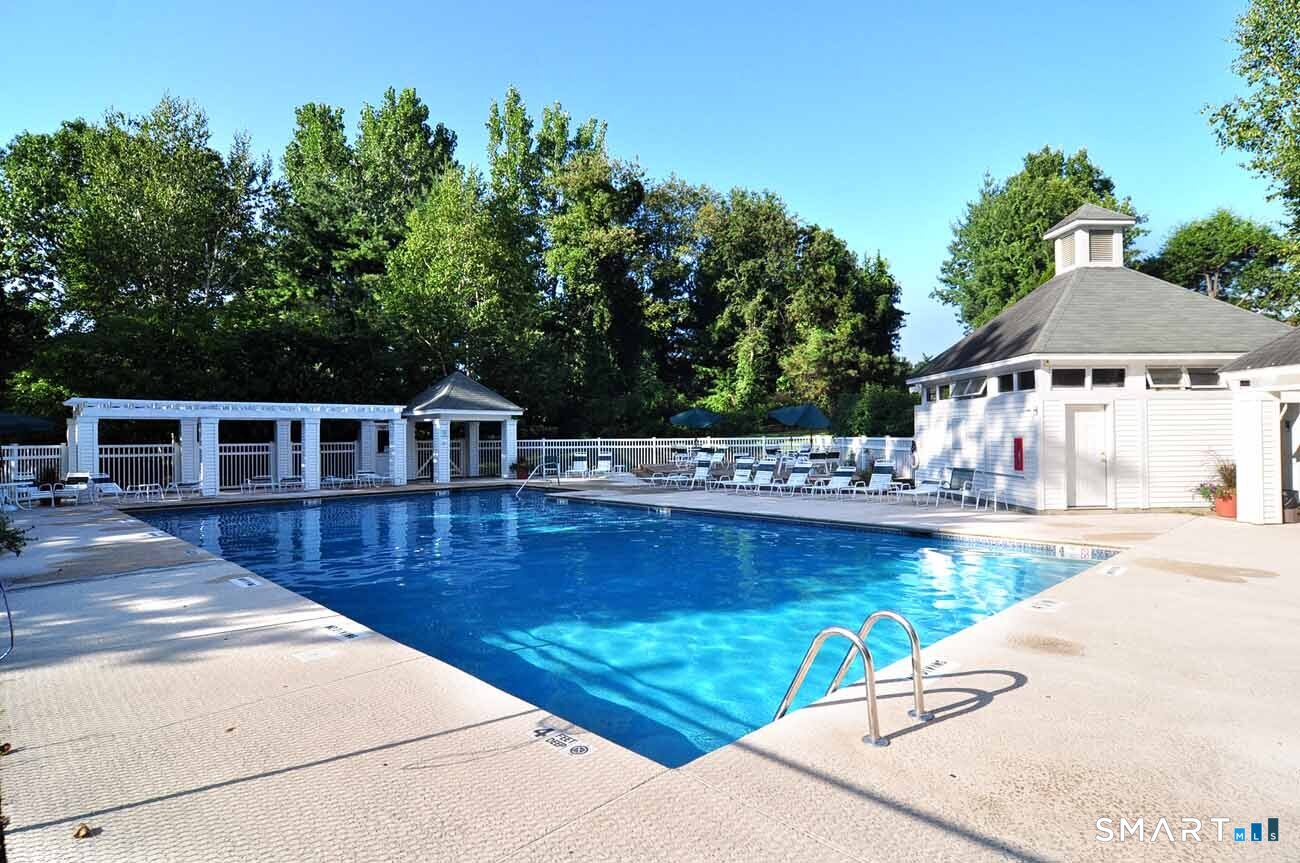 11 Rhodora Terrace Windsor CT 06095