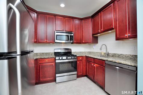 11 Rhodora Terrace Windsor CT 06095