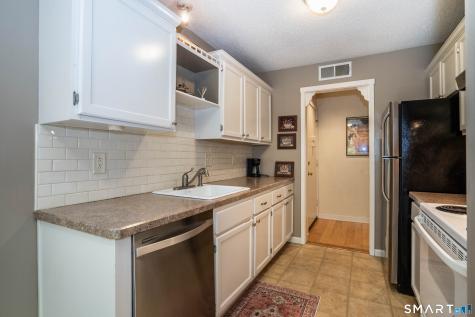 25 Mallard Drive Farmington CT 06001