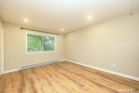 143 Columbus Place Stamford CT 06907