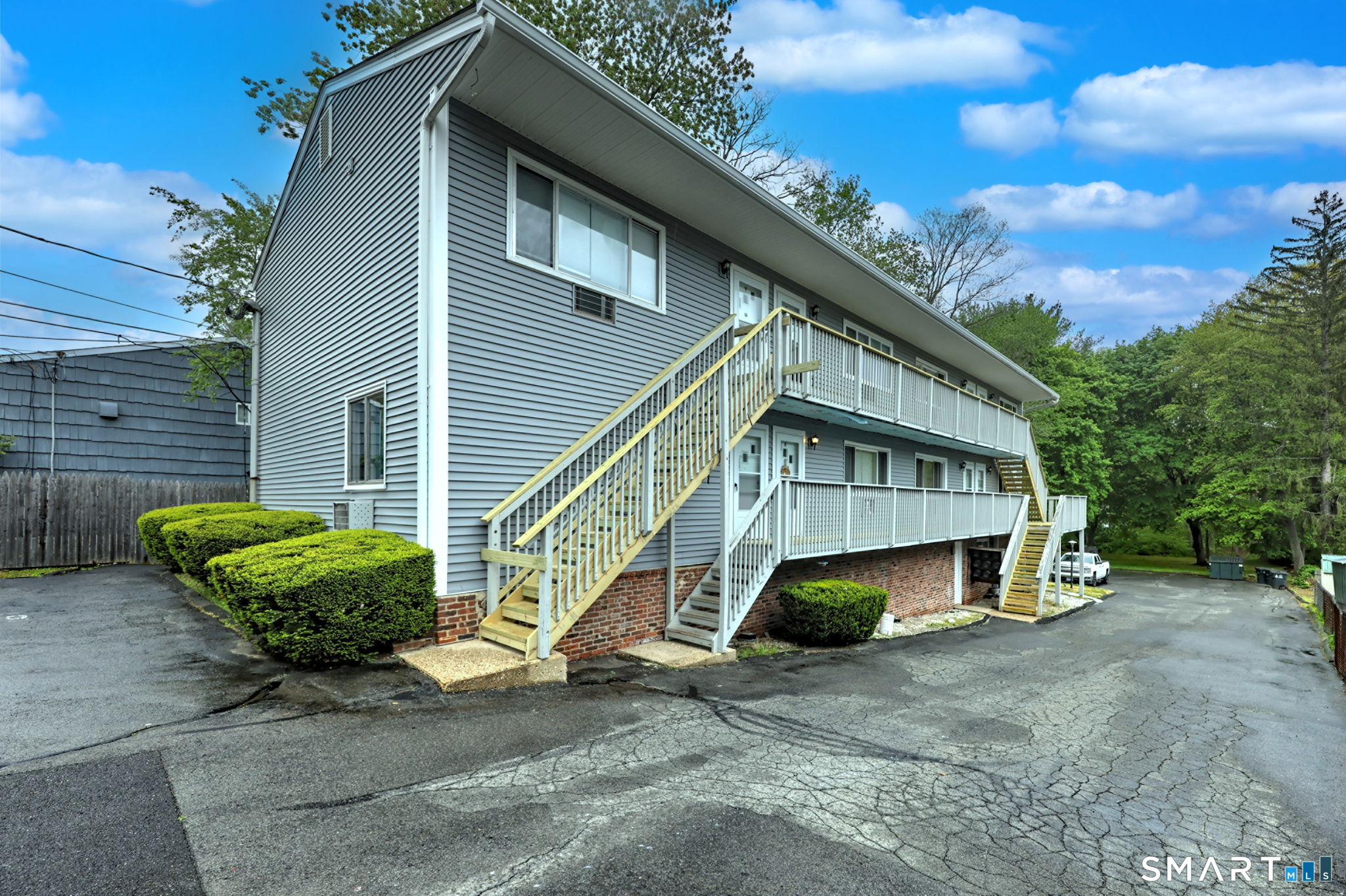 143 Columbus Place Stamford CT 06907