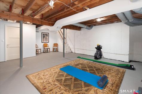 71 Hale Lane Darien CT 06820