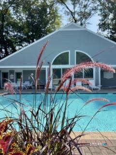 71 Hale Lane Darien CT 06820