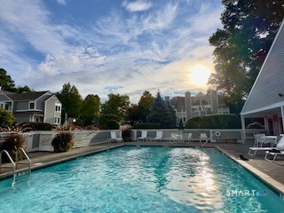 71 Hale Lane Darien CT 06820