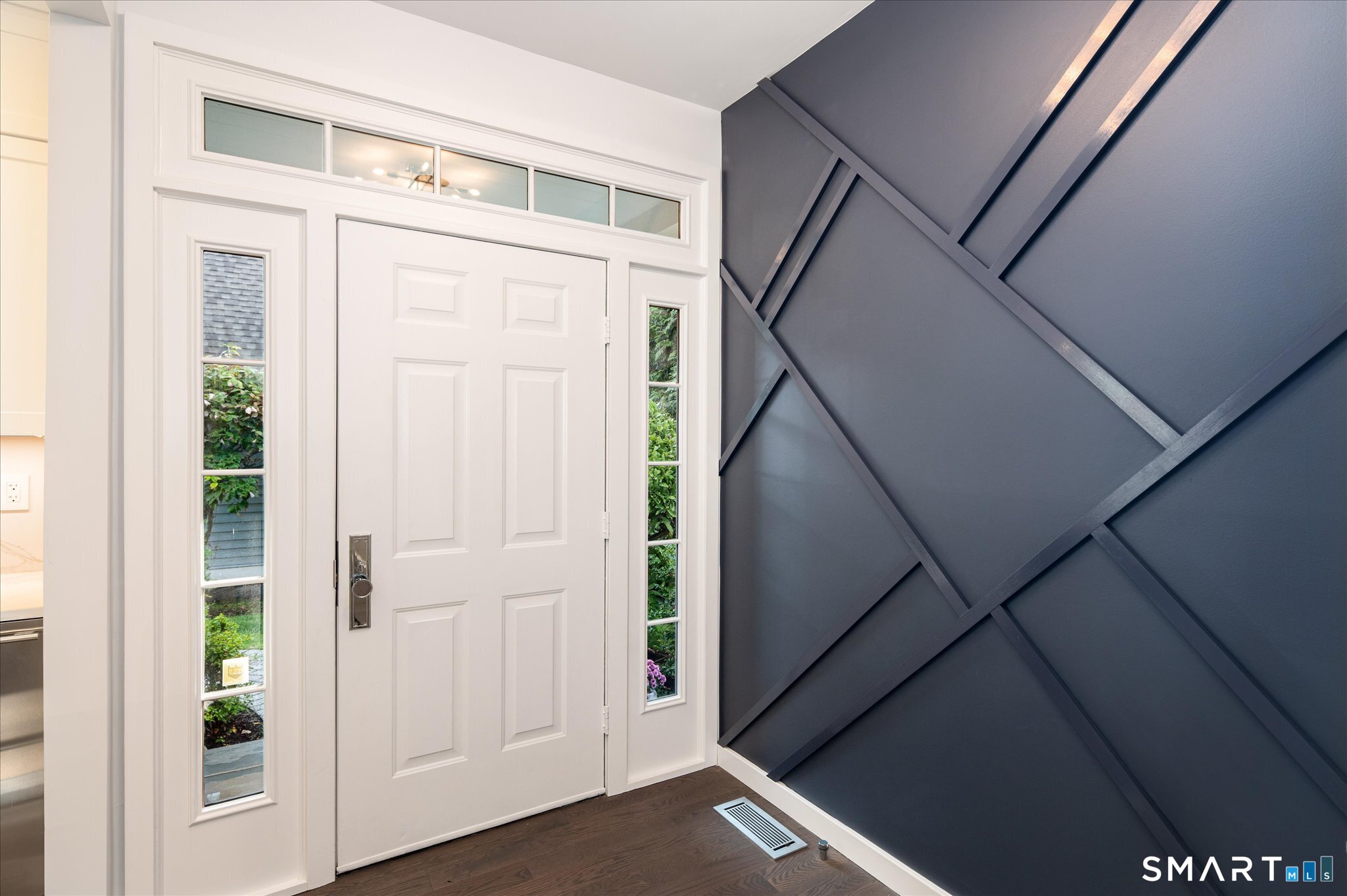 71 Hale Lane Darien CT 06820