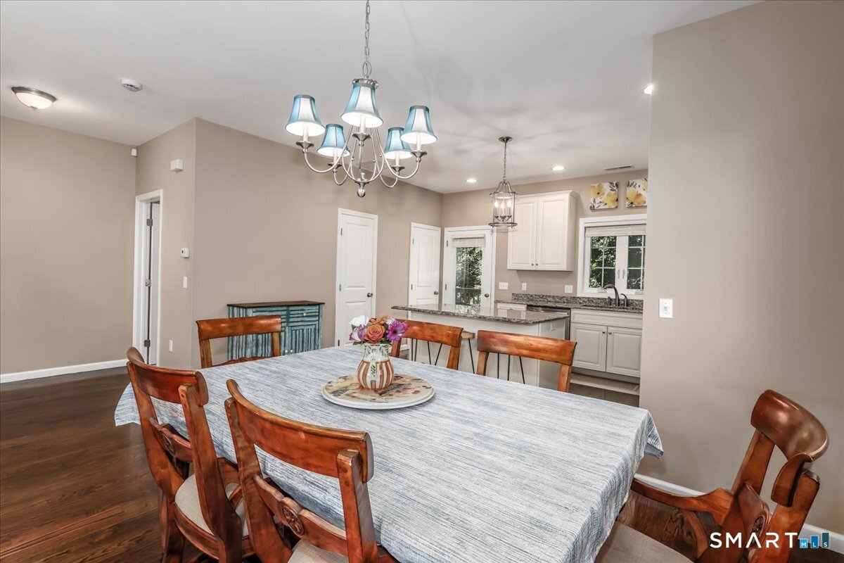 41 Short Oak Drive Brookfield CT 06804