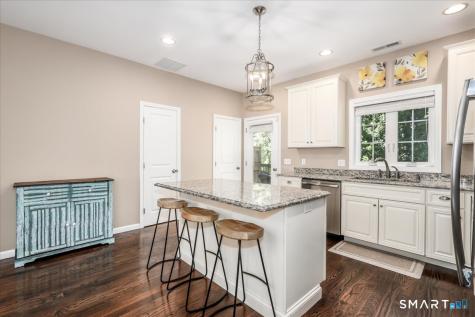 41 Short Oak Drive Brookfield CT 06804