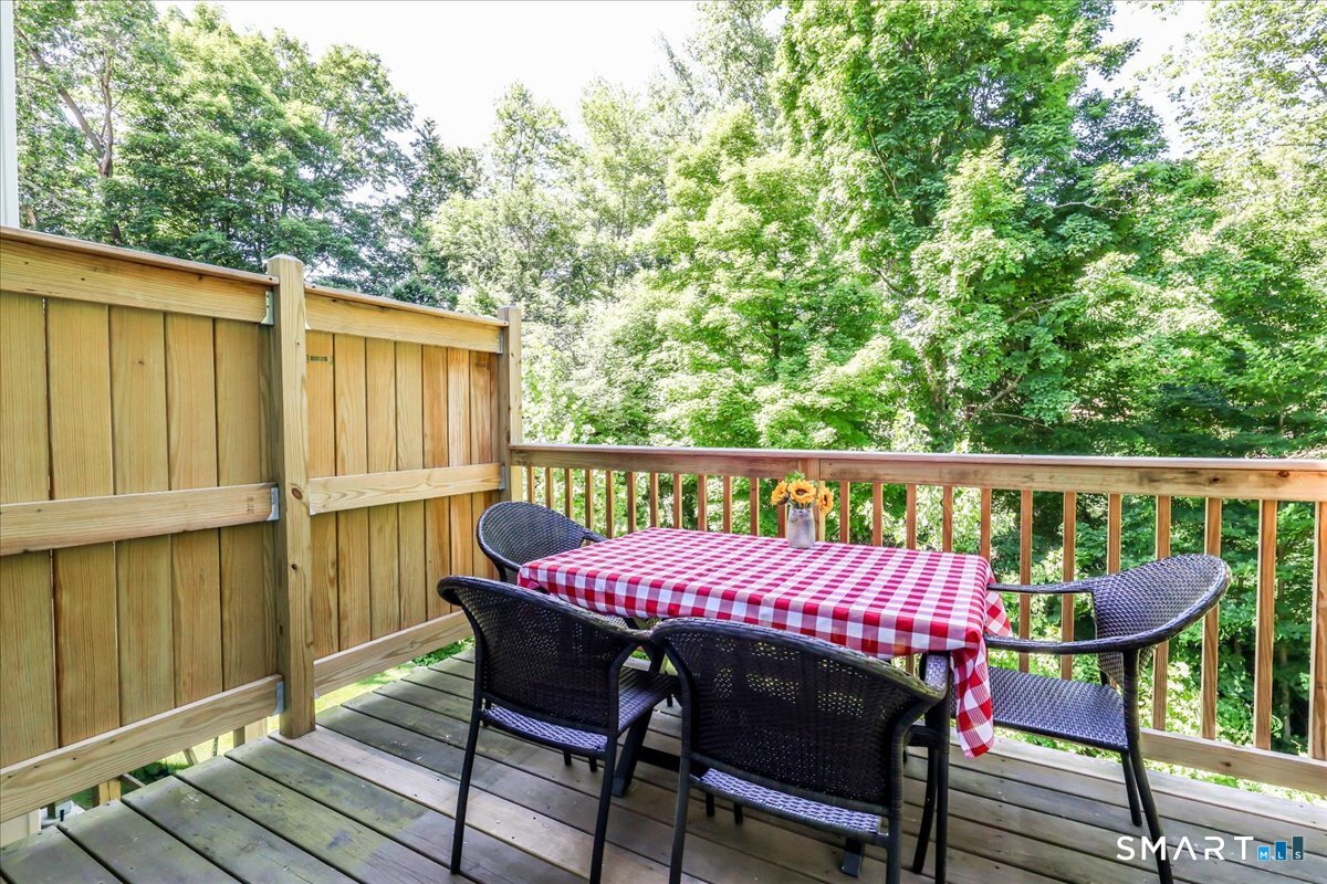 41 Short Oak Drive Brookfield CT 06804