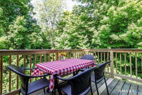 41 Short Oak Drive Brookfield CT 06804