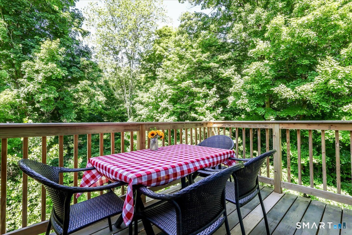 41 Short Oak Drive Brookfield CT 06804