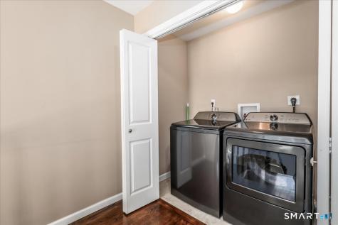 41 Short Oak Drive Brookfield CT 06804