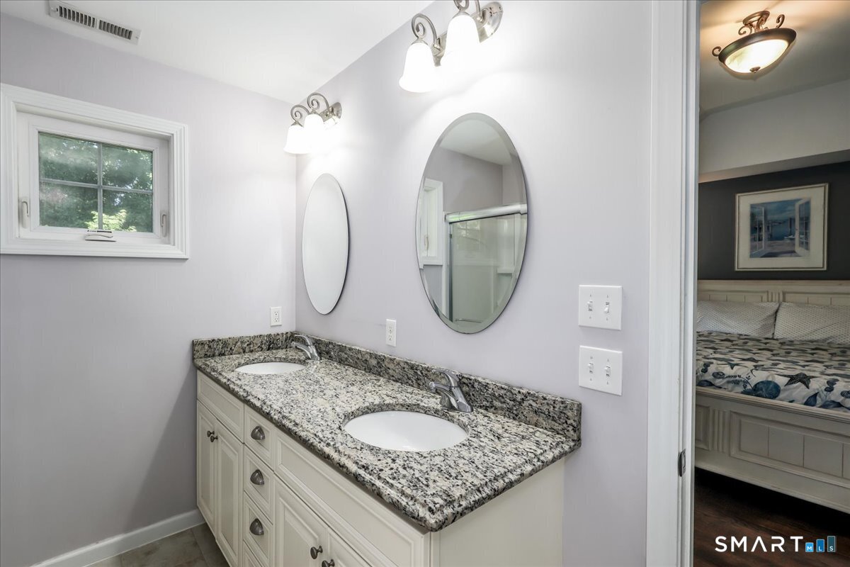 41 Short Oak Drive Brookfield CT 06804