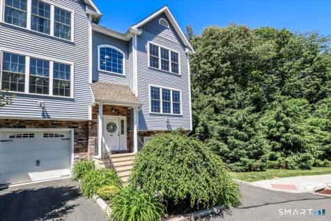 41 Short Oak Drive Brookfield CT 06804