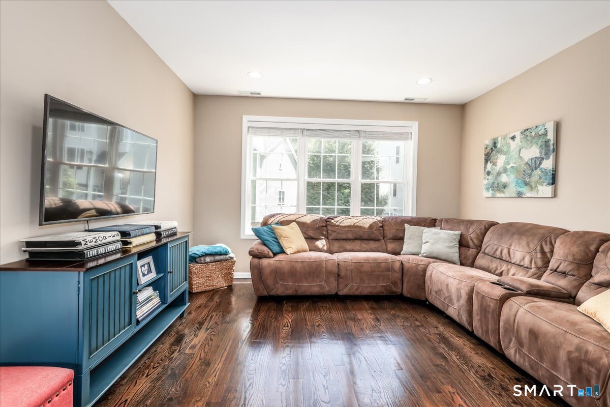 41 Short Oak Drive Brookfield CT 06804