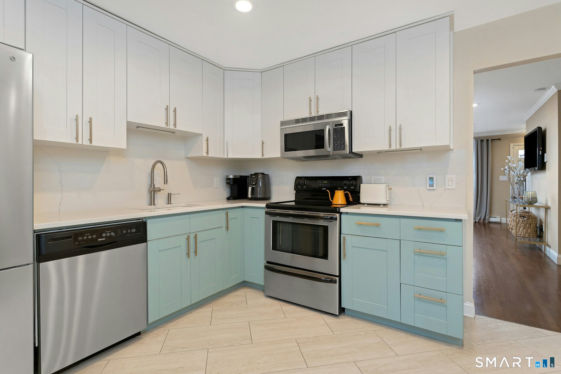30 Maple Tree Avenue Stamford CT 06906