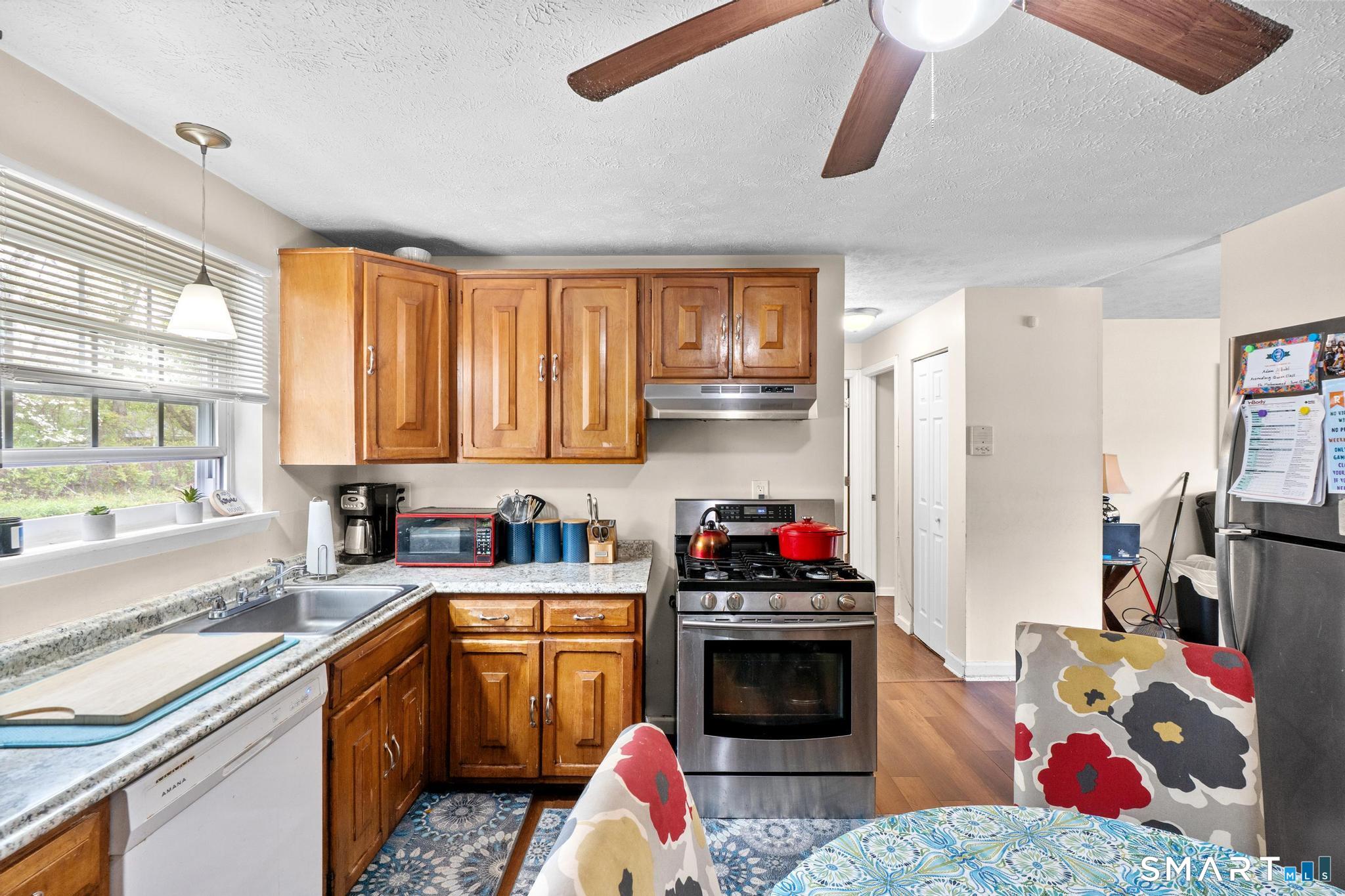 1081 Blue Hills Avenue Bloomfield CT 06002