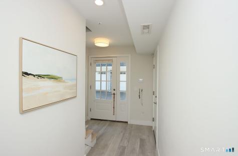 25 Beaumont Street Fairfield CT 06824