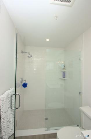 25 Beaumont Street Fairfield CT 06824