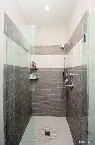 25 Beaumont Street Fairfield CT 06824