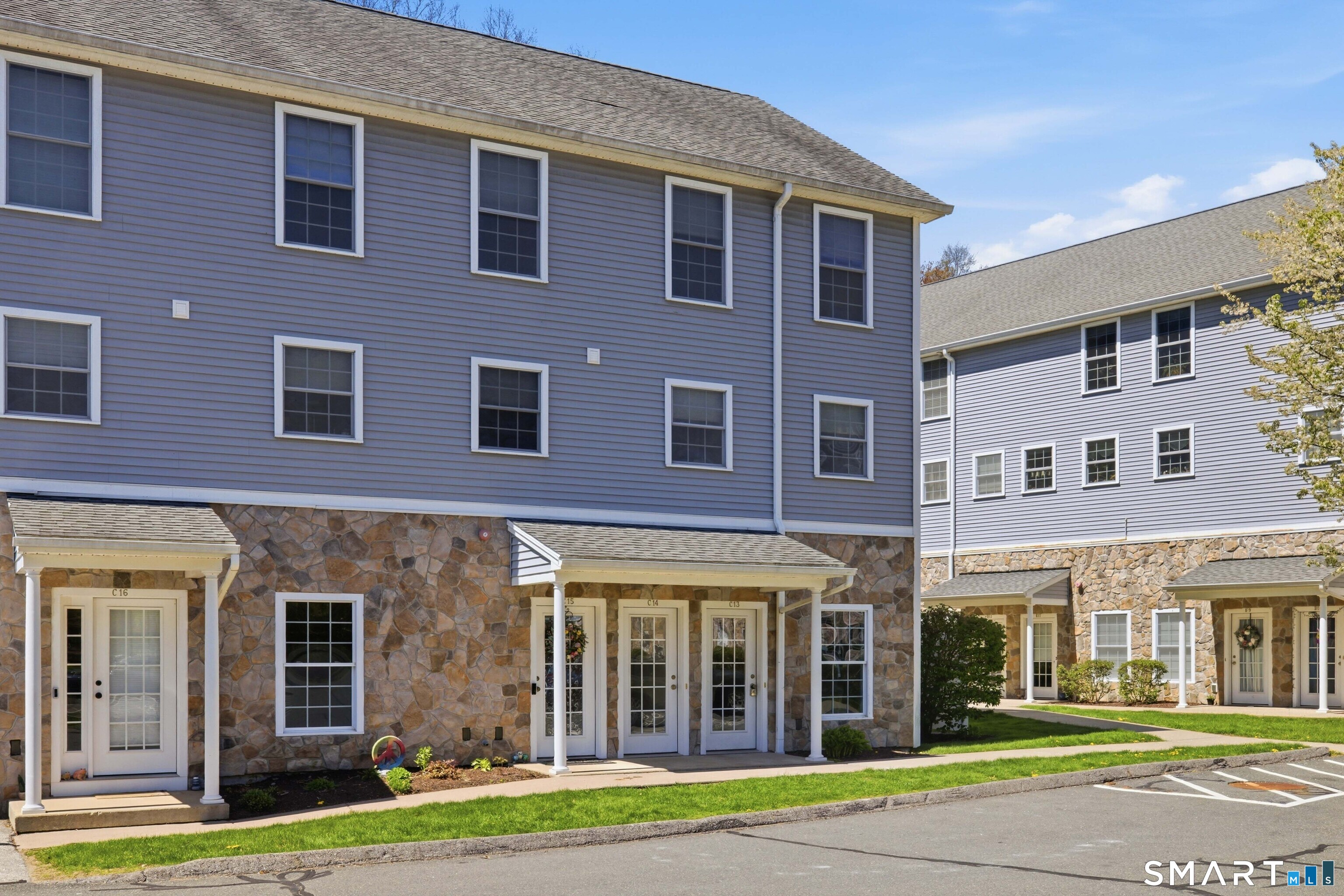 28 Armstrong Road Coventry CT 06238