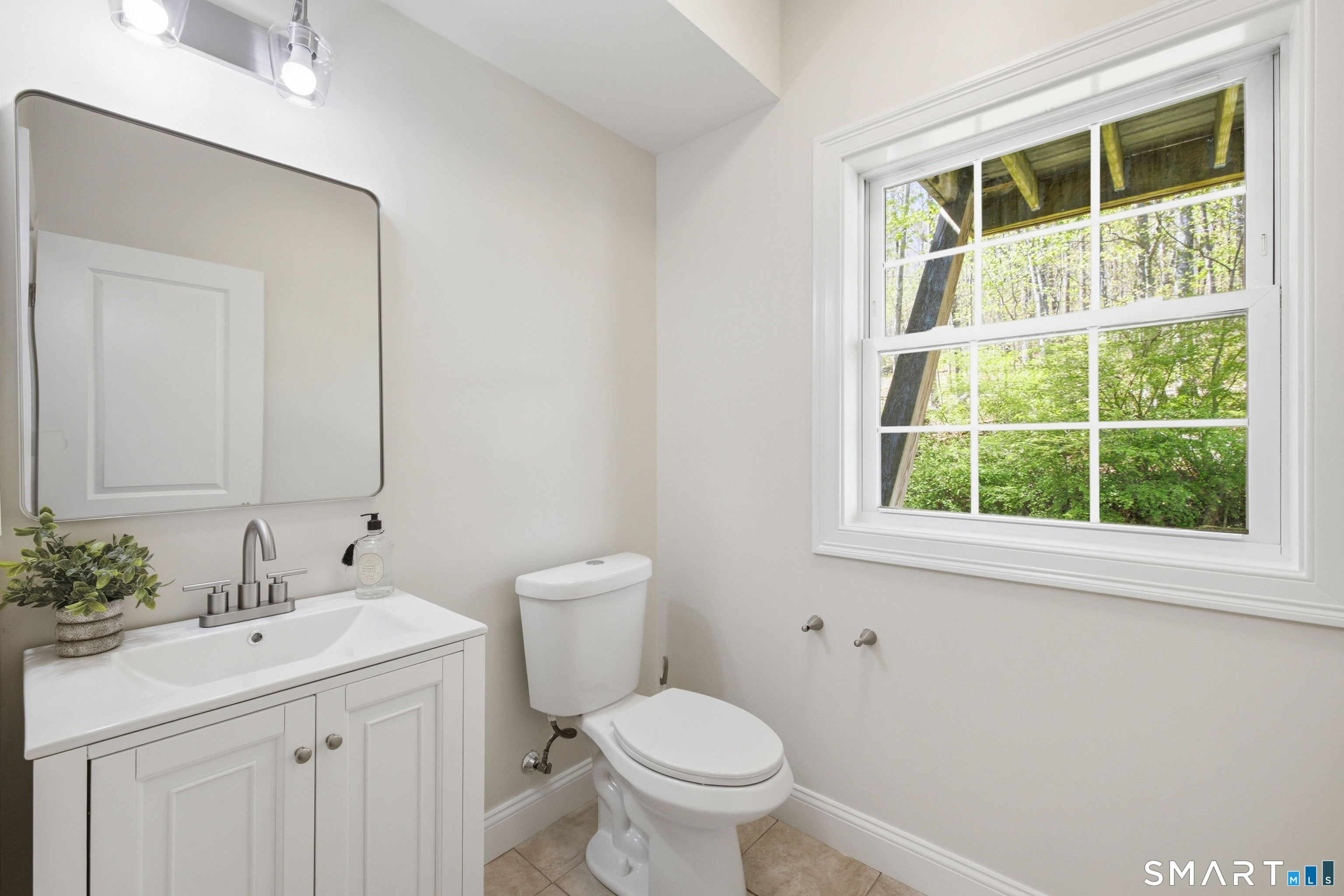 28 Armstrong Road Coventry CT 06238