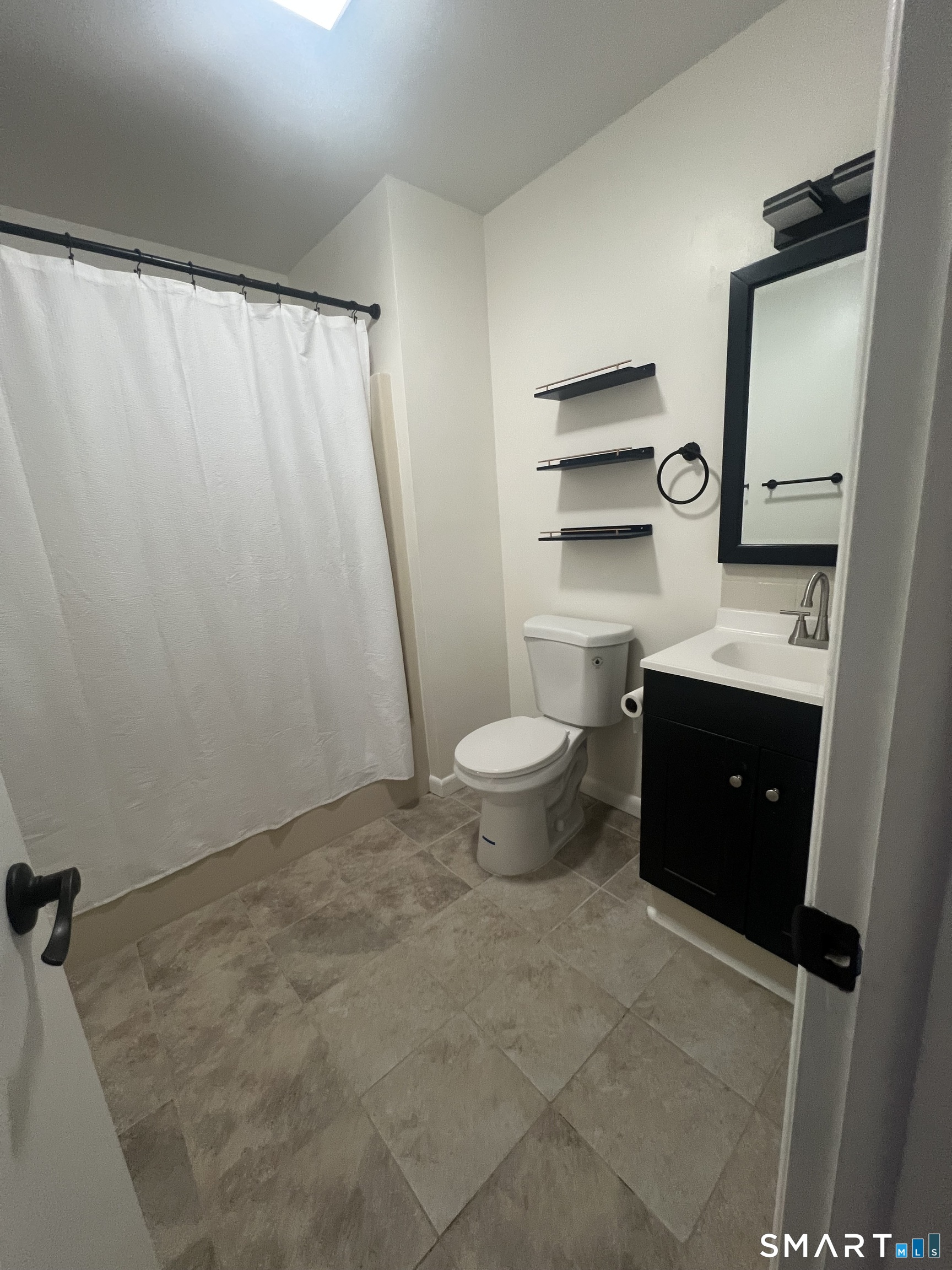 3370 Madison Avenue Bridgeport CT 06606