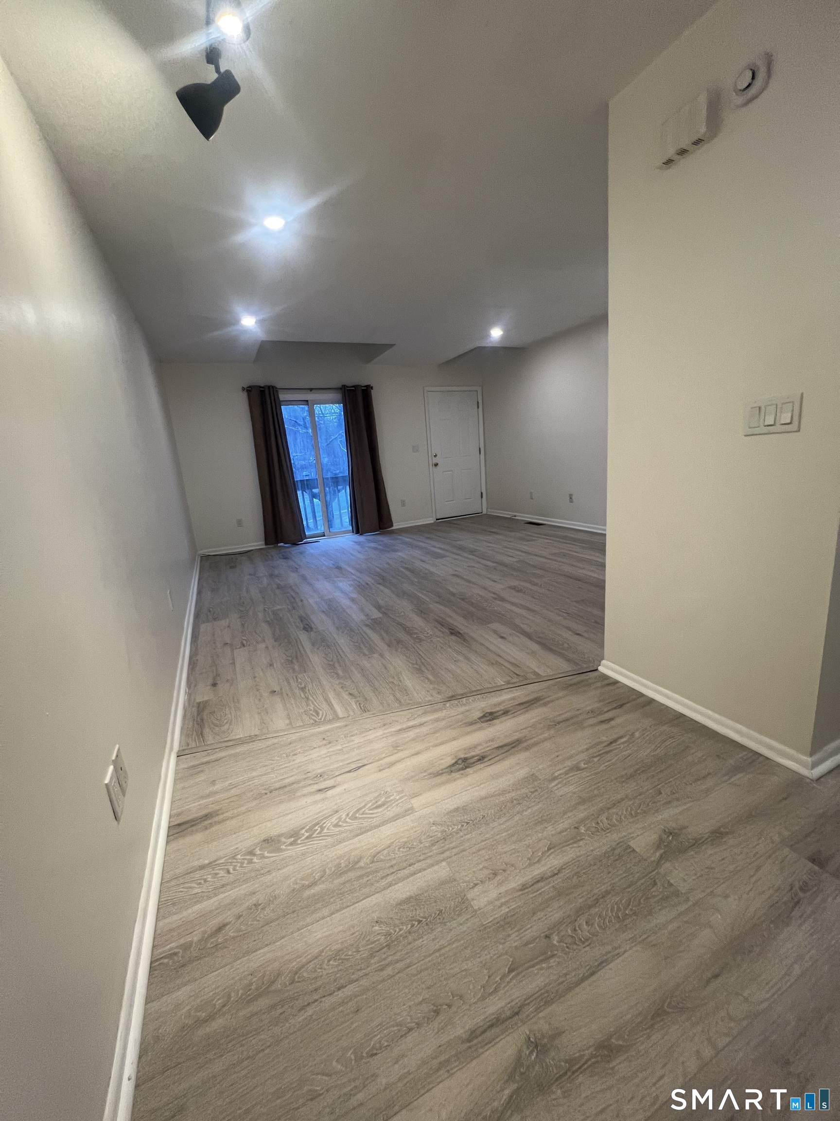 3370 Madison Avenue Bridgeport CT 06606