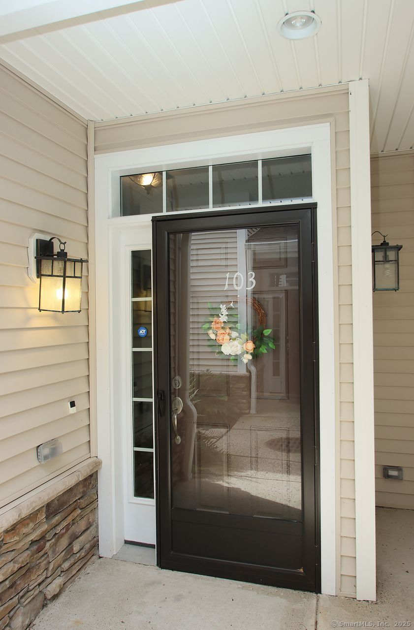 35 Todd Street Hamden CT 06518