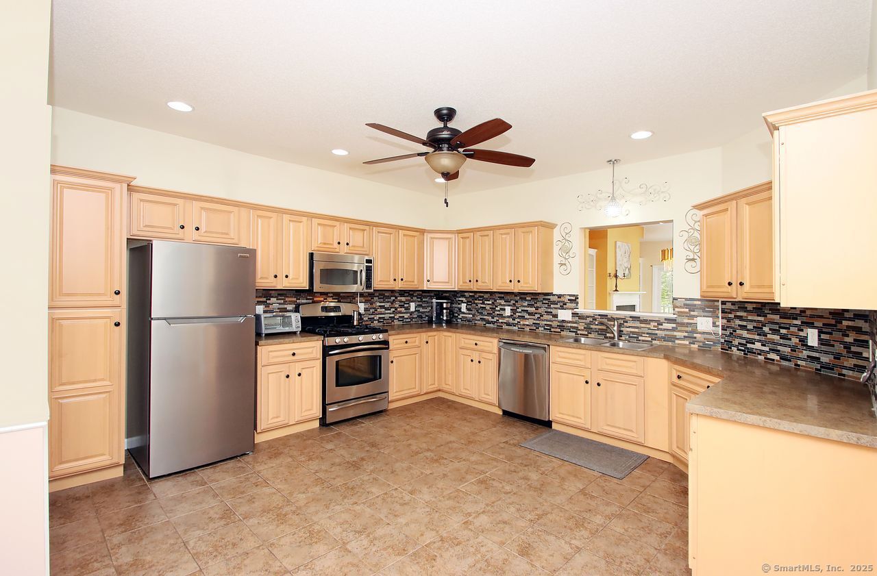 35 Todd Street Hamden CT 06518