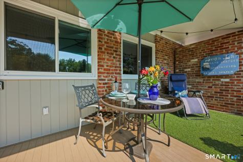195 Southport Woods Drive Fairfield CT 06890