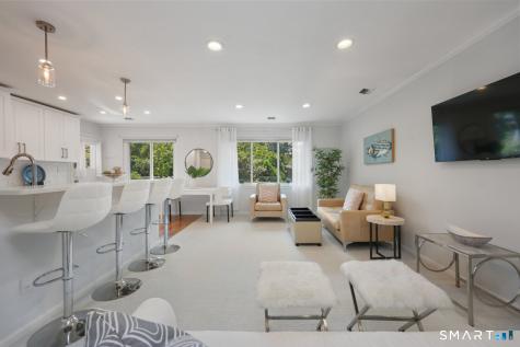195 Southport Woods Drive Fairfield CT 06890