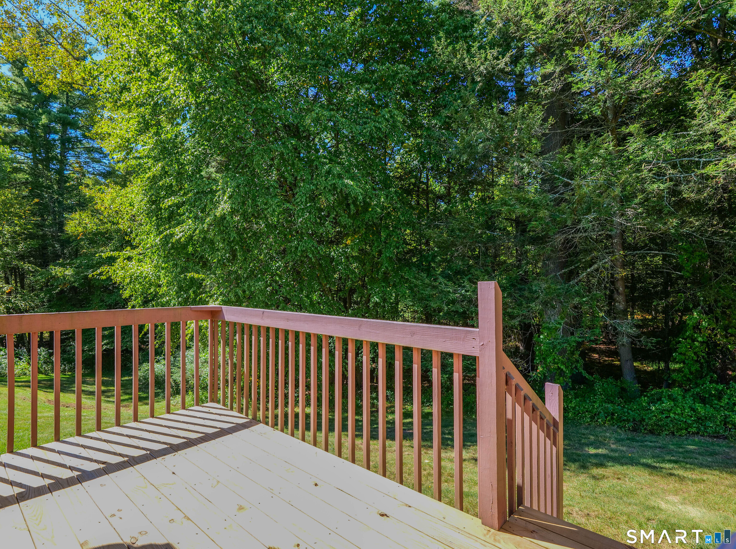 19 Wiggins Farm Drive Simsbury CT 06070