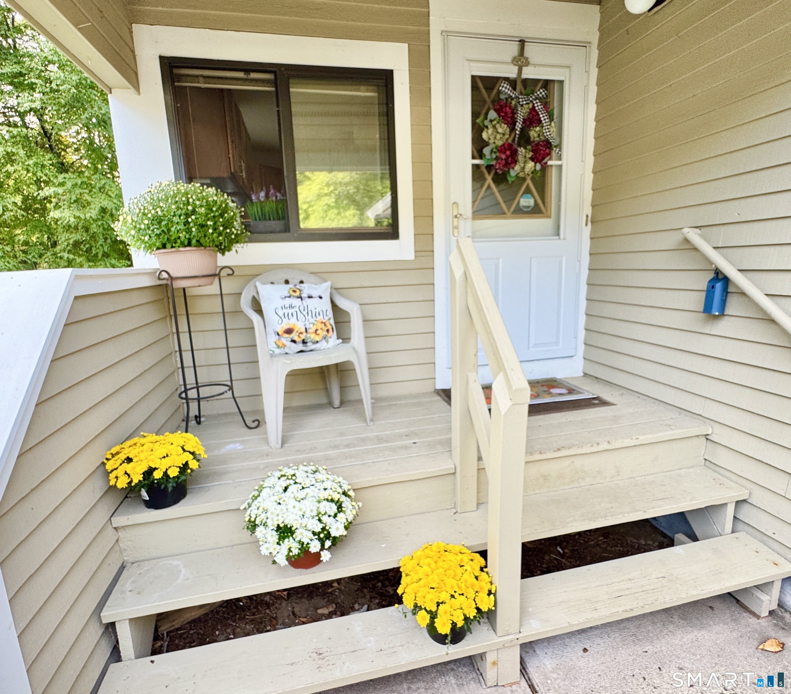 19 Wiggins Farm Drive Simsbury CT 06070