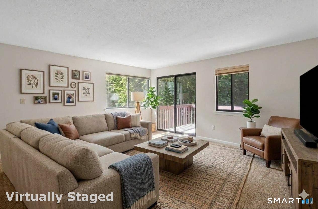 19 Wiggins Farm Drive Simsbury CT 06070