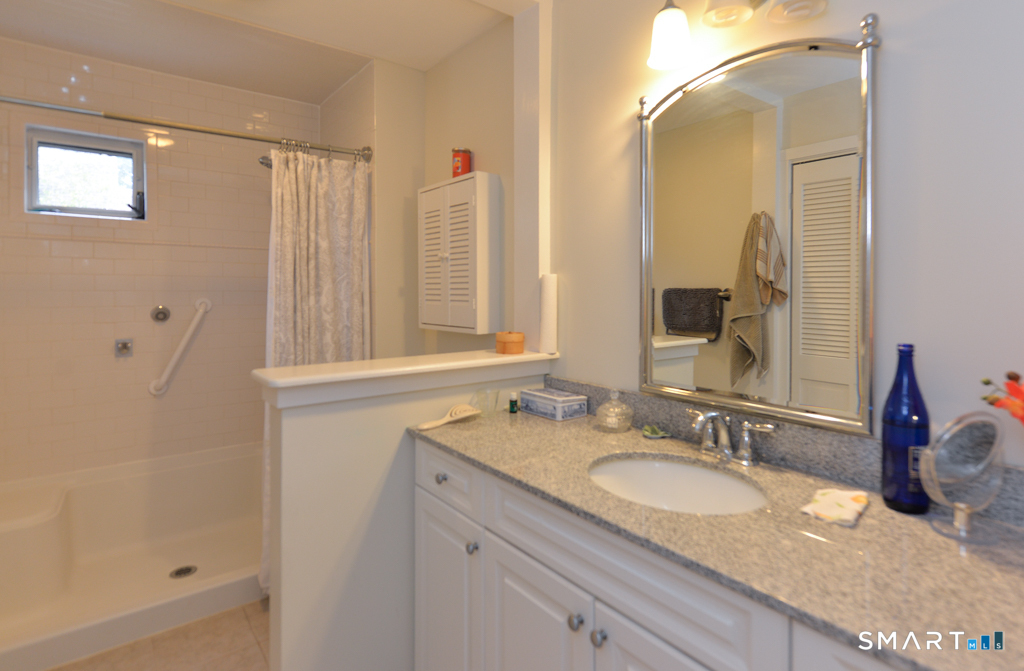 533 Heritage Village Southbury CT 06488