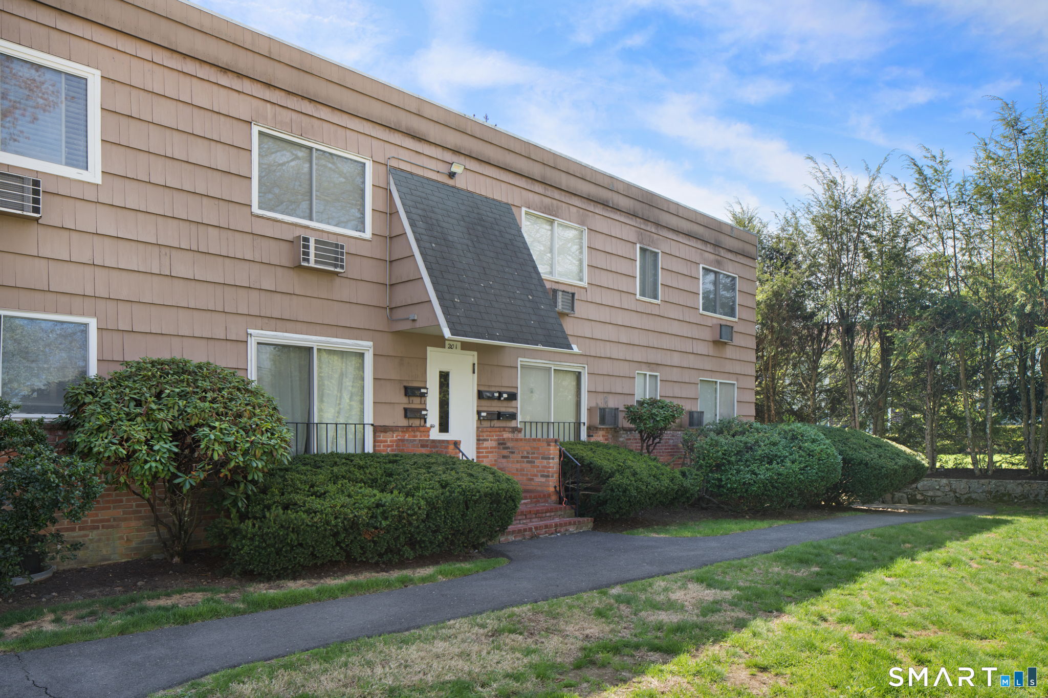 201 Highview Avenue Stamford CT 06907
