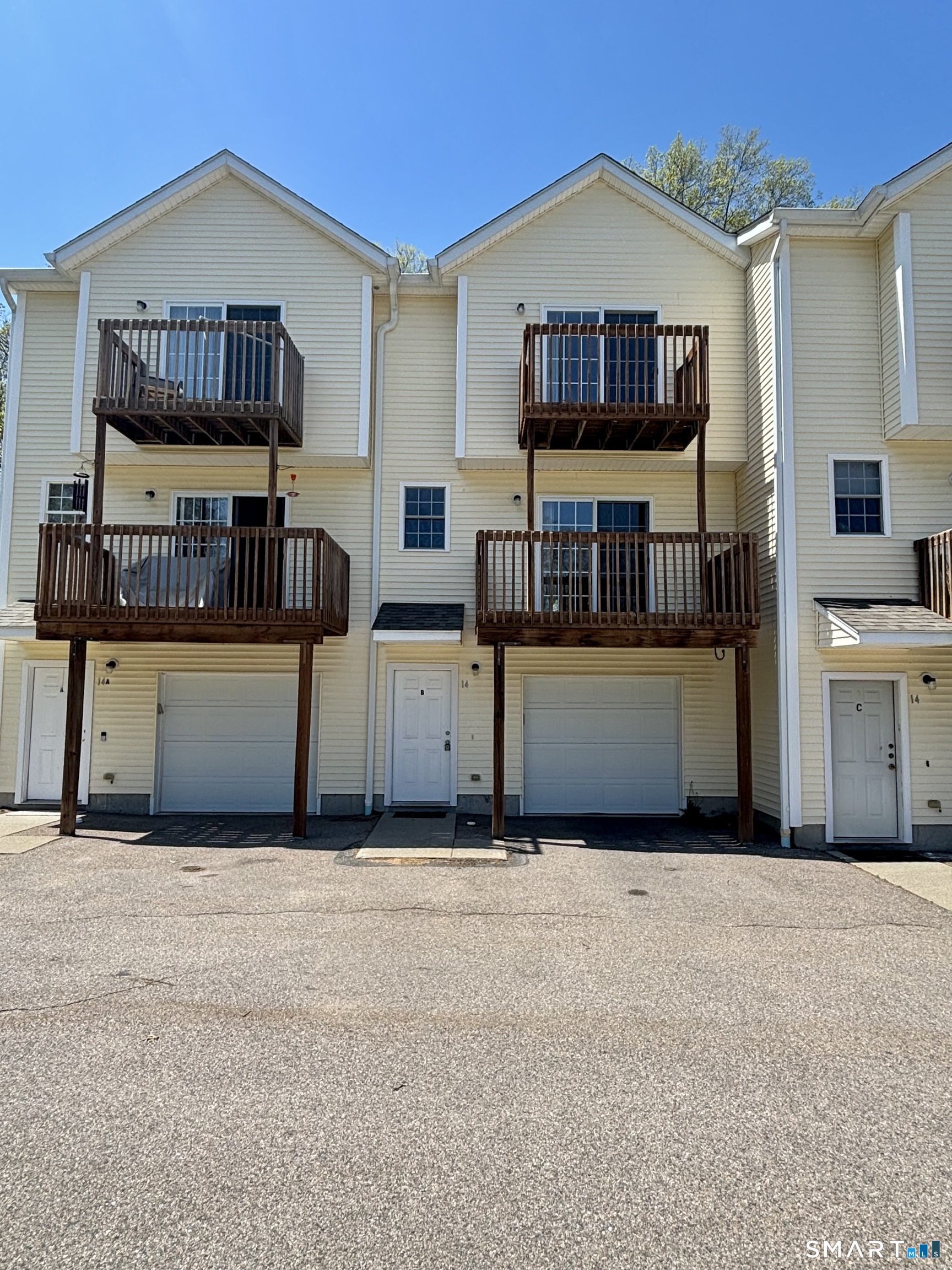 14 Old Fitch Hill Road Montville CT 06382