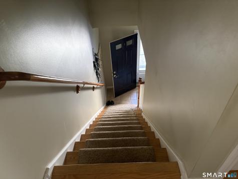 37 Ballymeade Lane Windsor CT 06095