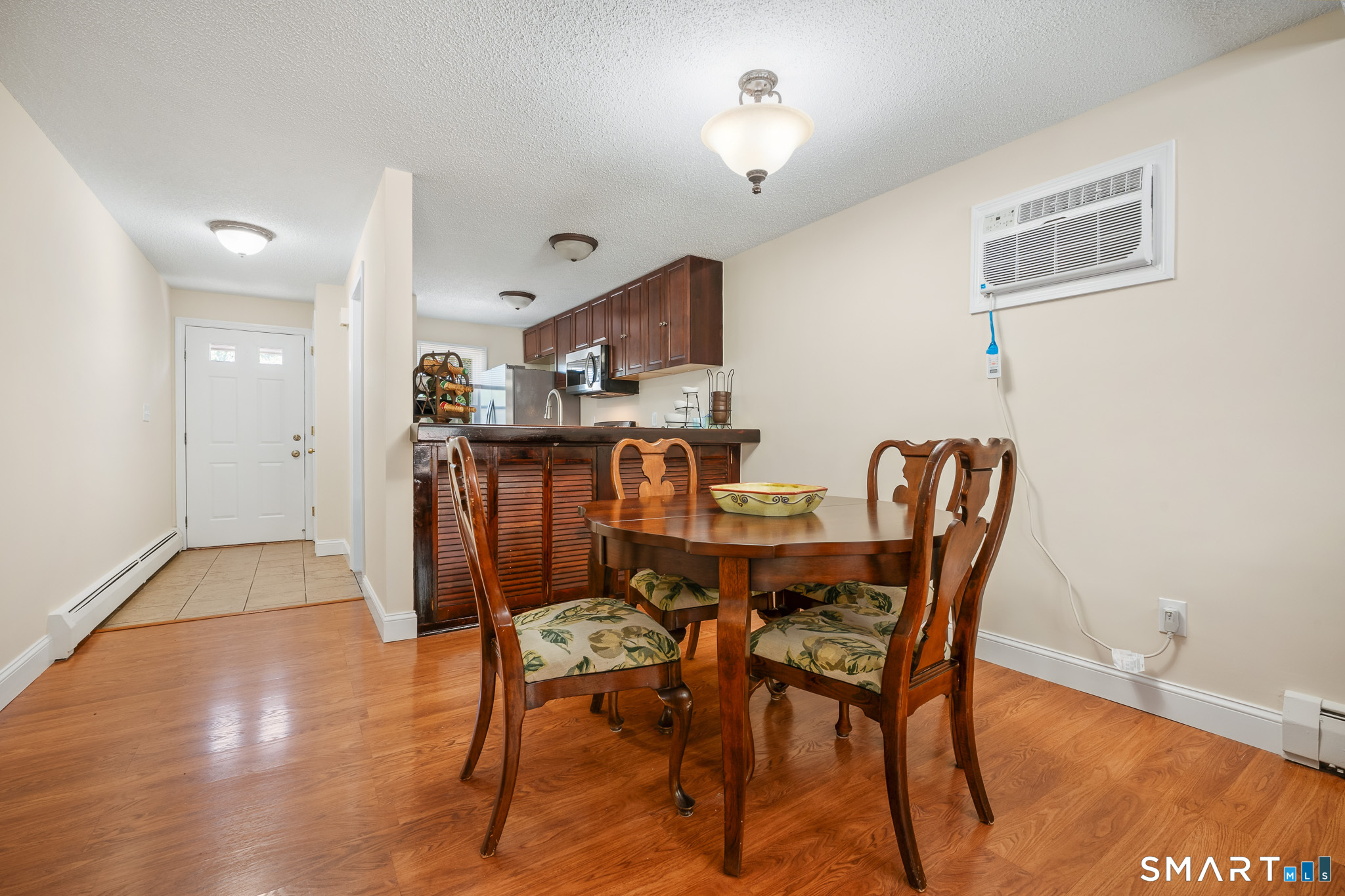 22 Pebble Court Newington CT 06111