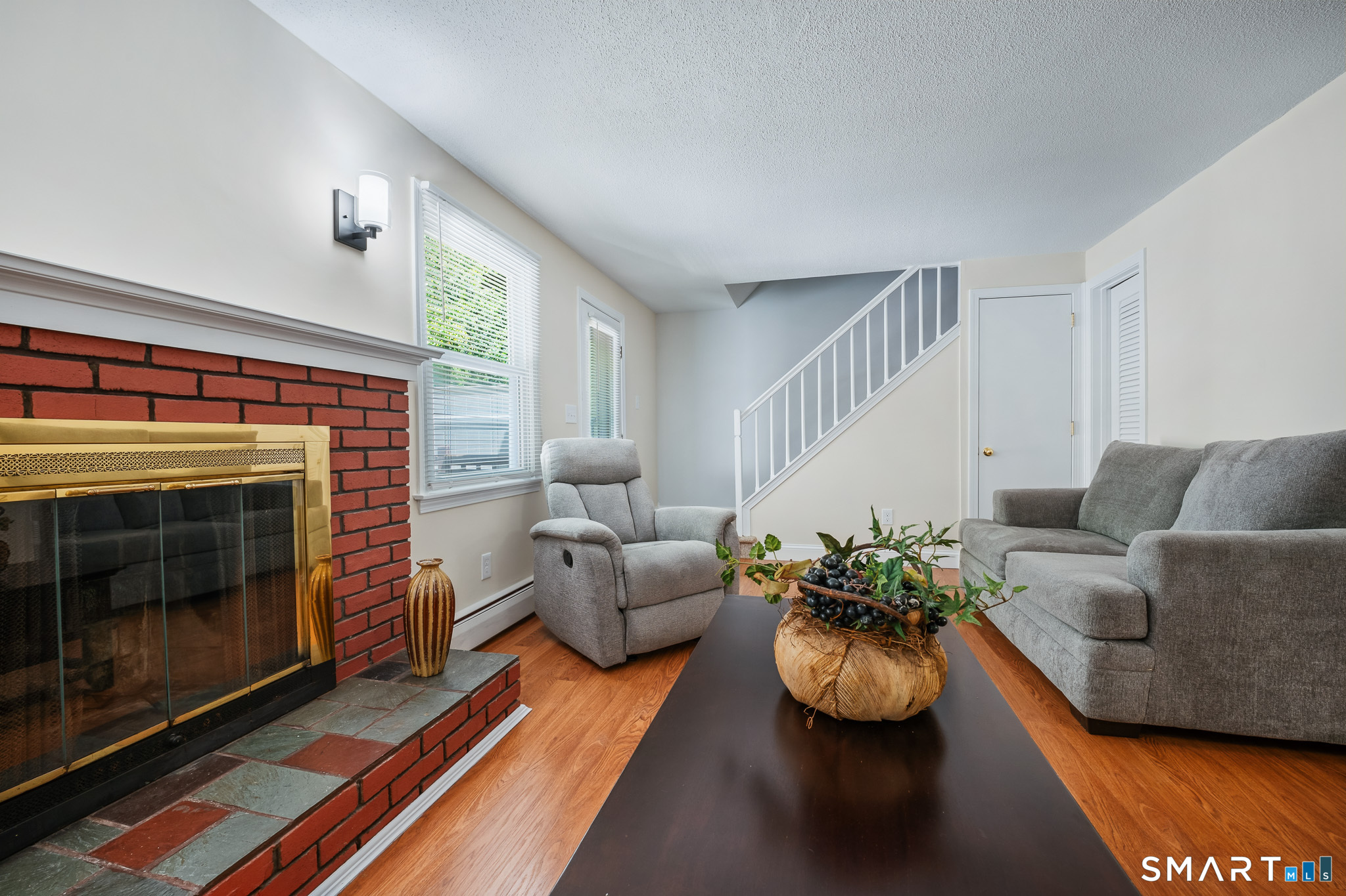 22 Pebble Court Newington CT 06111