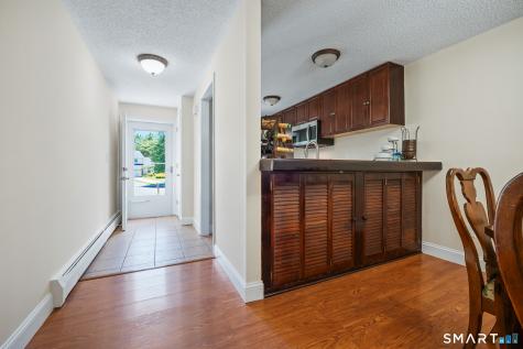 22 Pebble Court Newington CT 06111