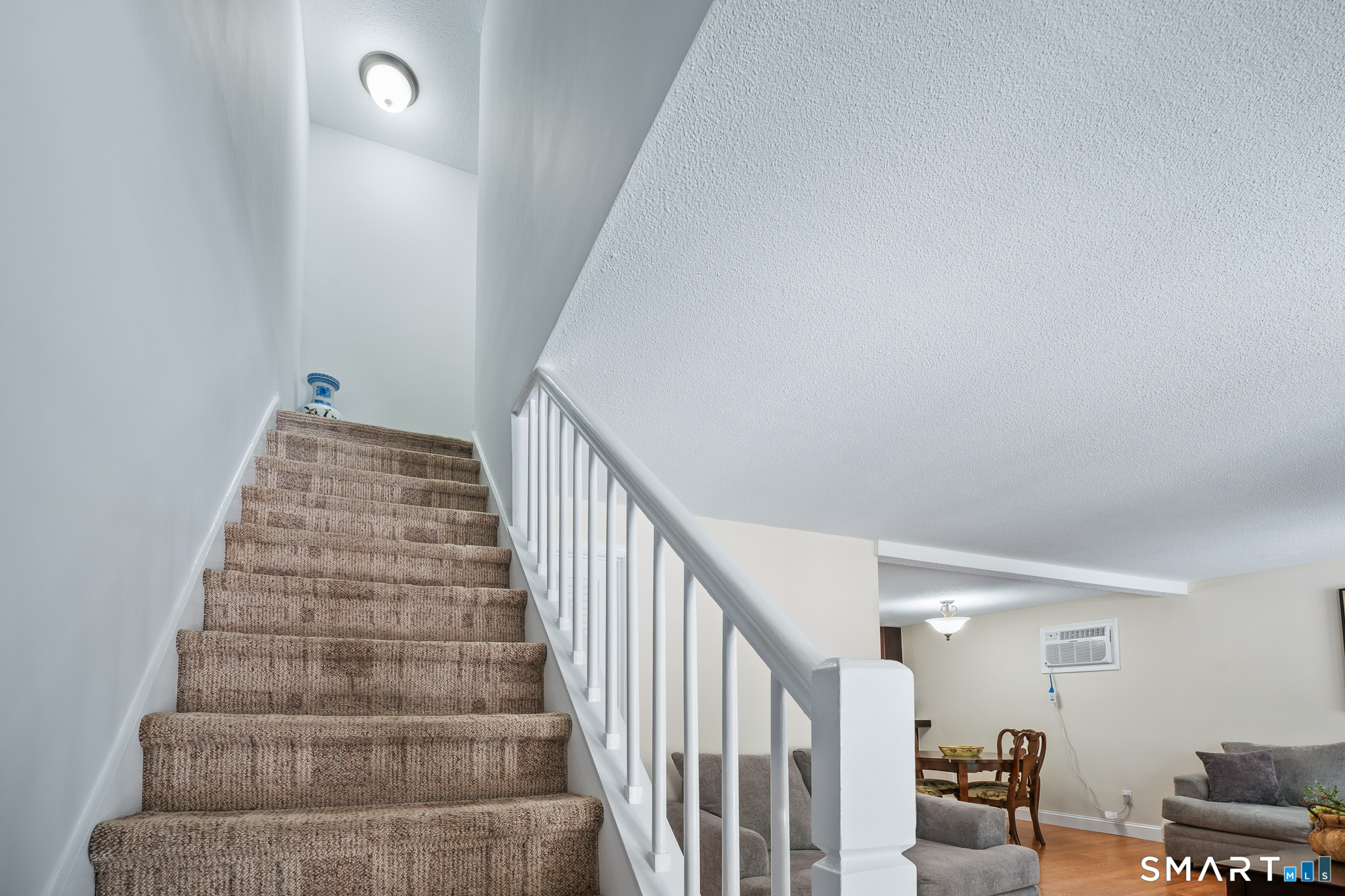 22 Pebble Court Newington CT 06111