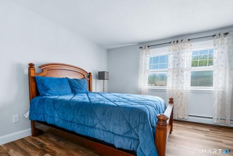 22 Pebble Court Newington CT 06111