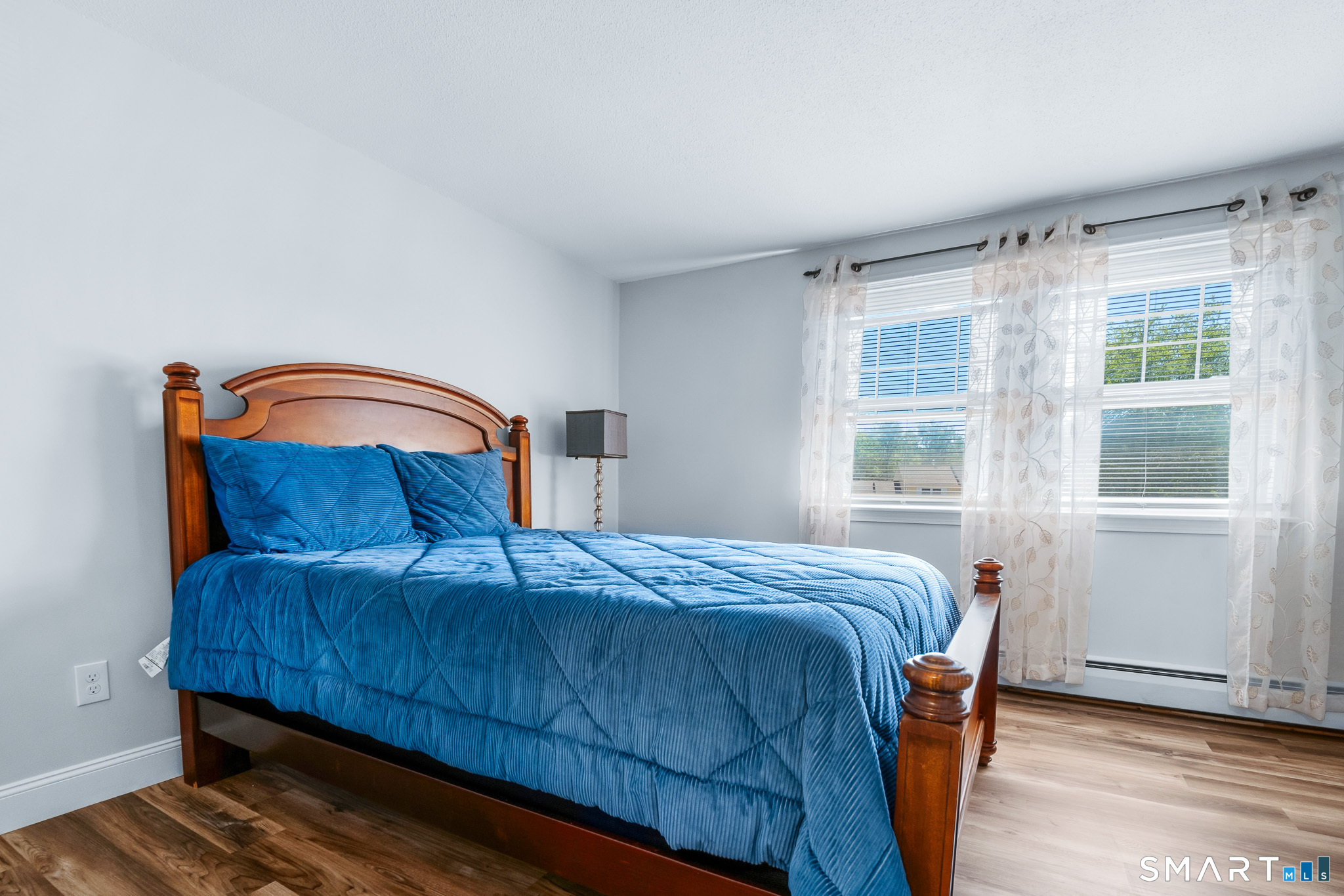 22 Pebble Court Newington CT 06111