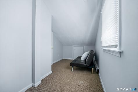 22 Pebble Court Newington CT 06111